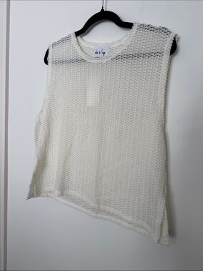 Sadie & Sage Ivory Open-Knit Tank Top size Medium
